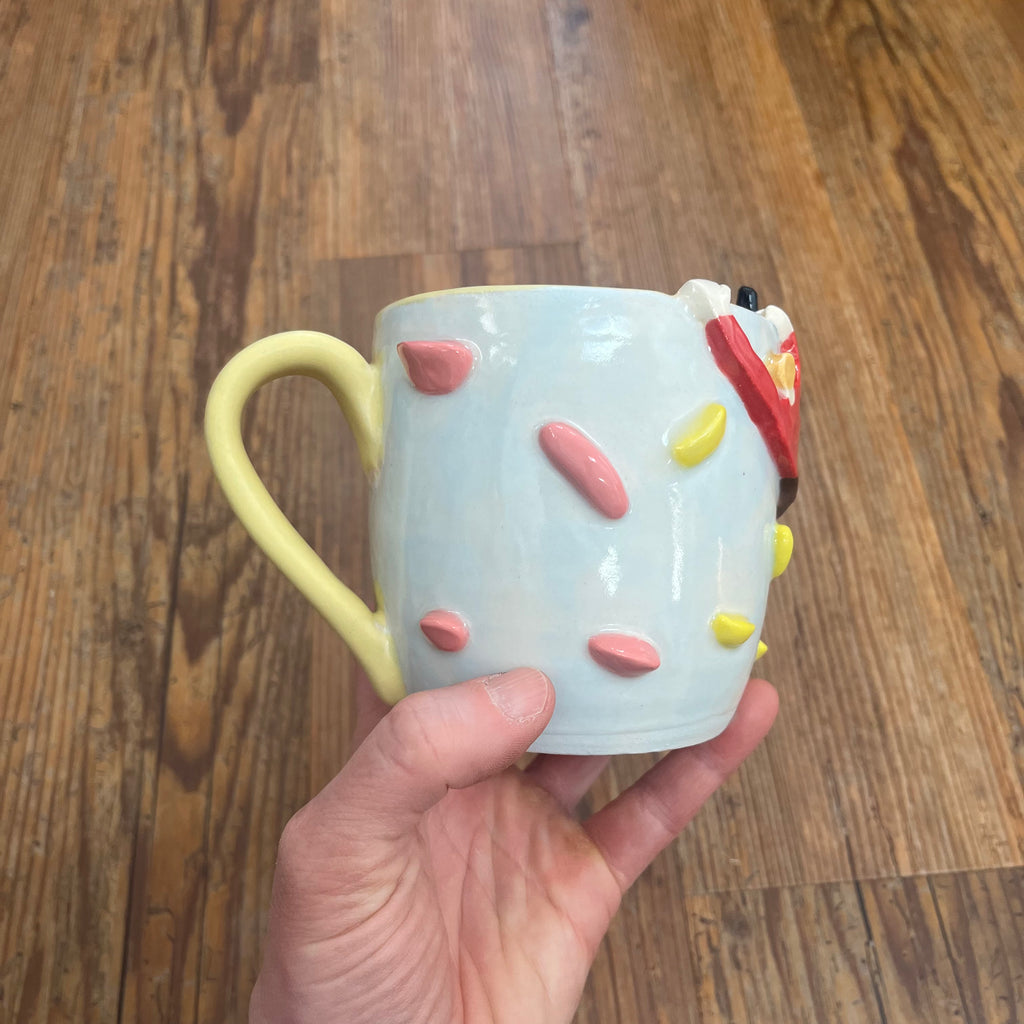 Climber Mug with Topout in Biscotti