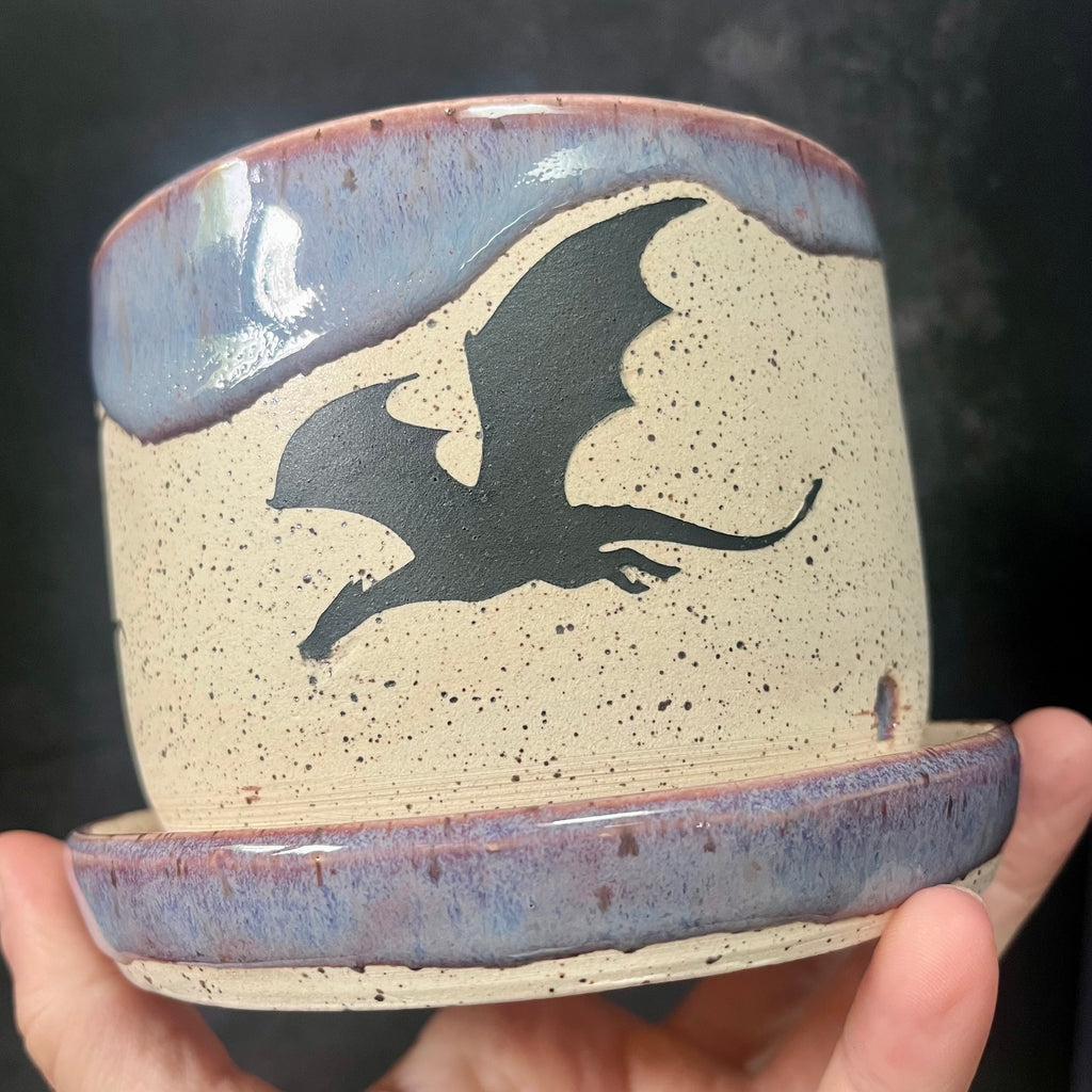 Periwinkle Three Dragon Planter